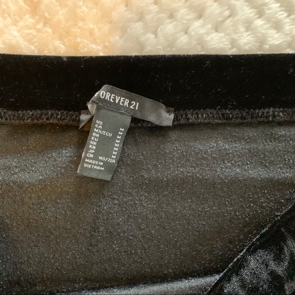 Forever 21 Mini Skirt - Picture 2 of 2